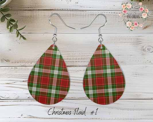 Christmas Plaid Teardrop Earrings – Cozy Rustic Holiday Jewelry