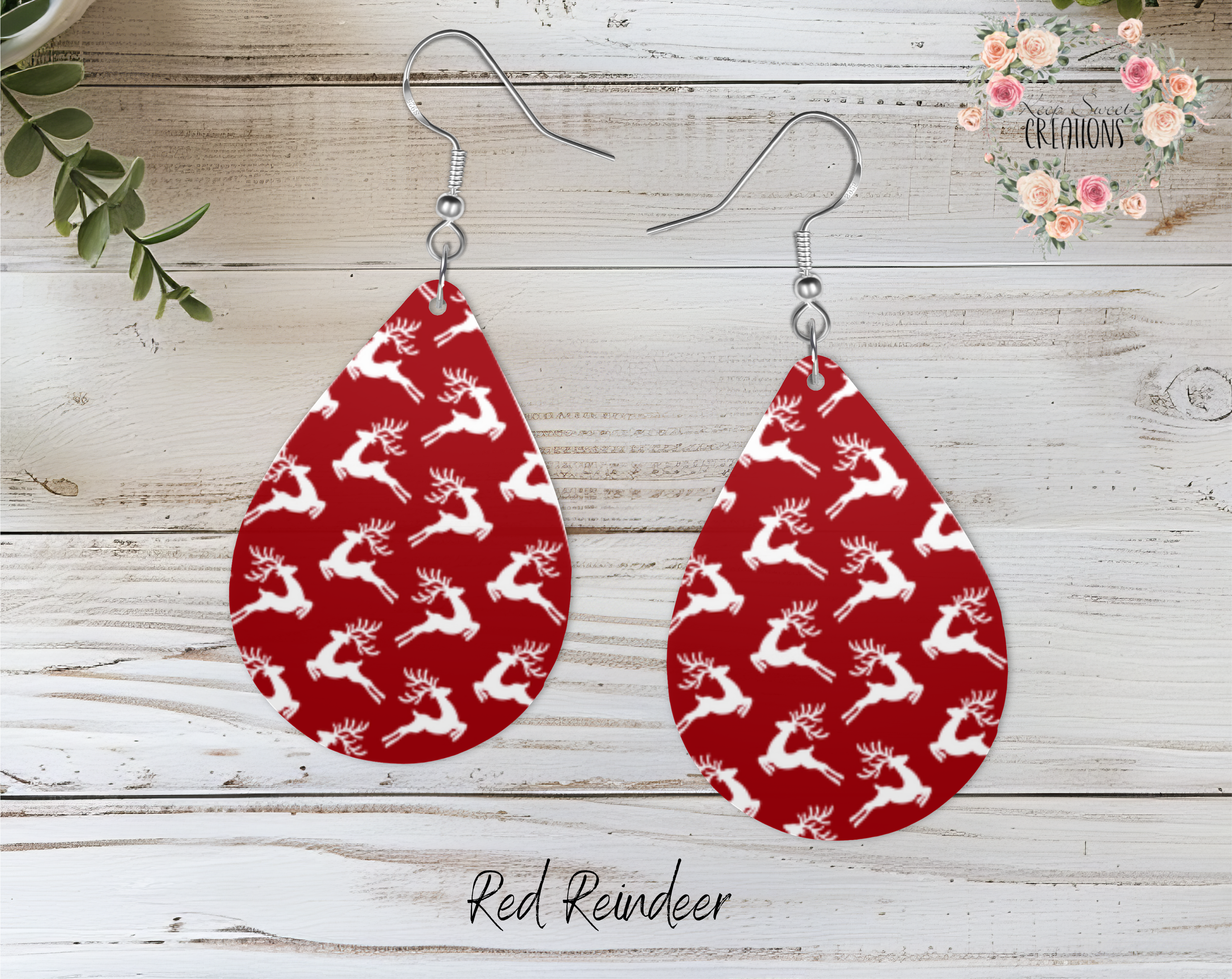 Christmas Reindeer Teardrop Earrings – Festive Holiday Jewelry