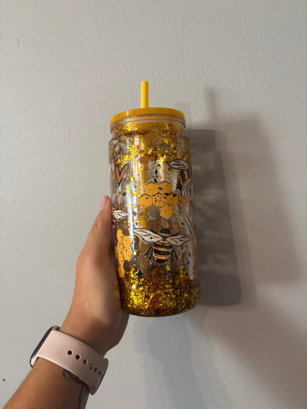 Bumblebee 15 oz snow globe tumbler