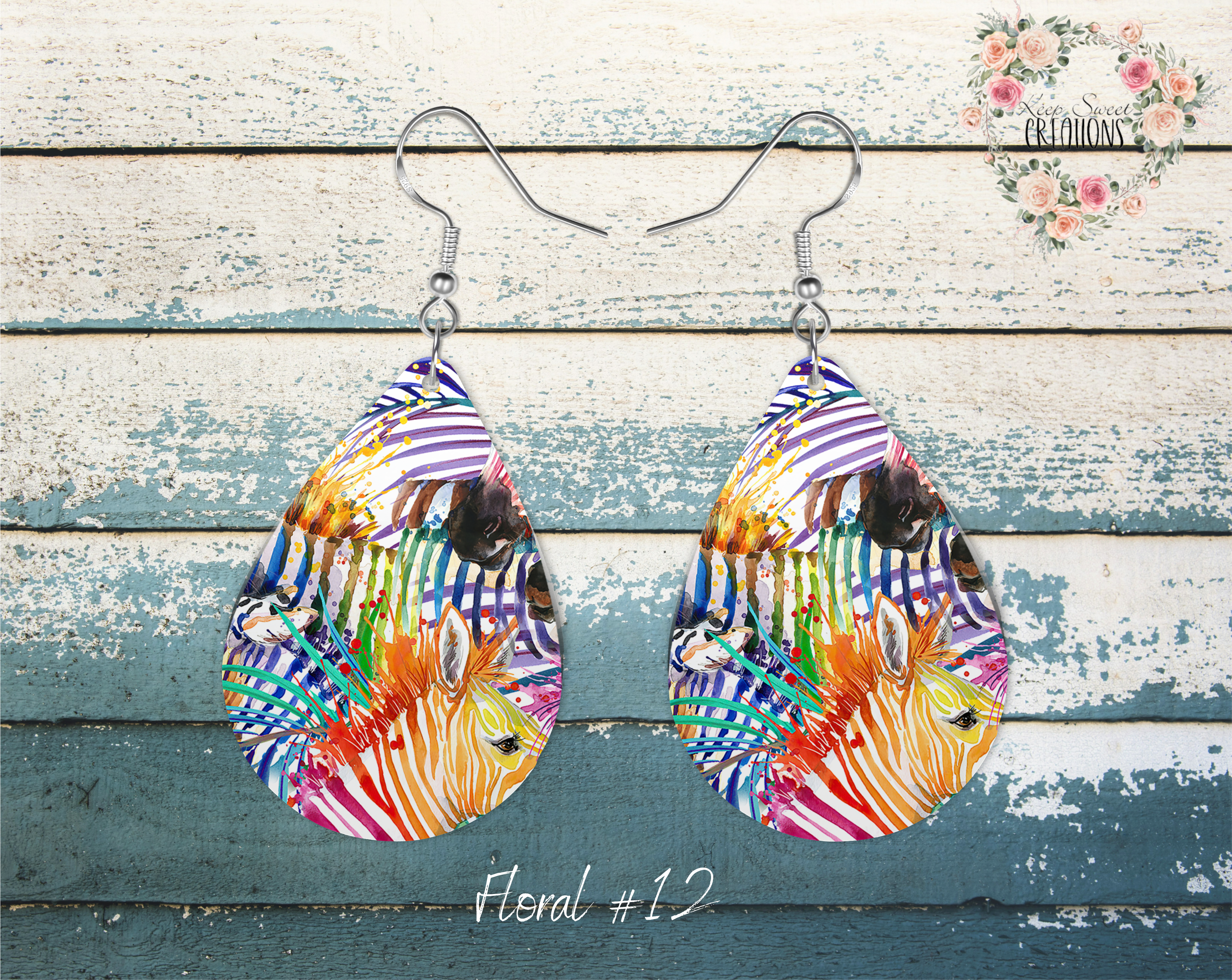 Elegant Floral Teardrop Earrings – Nature-Inspired Dangle Jewelry