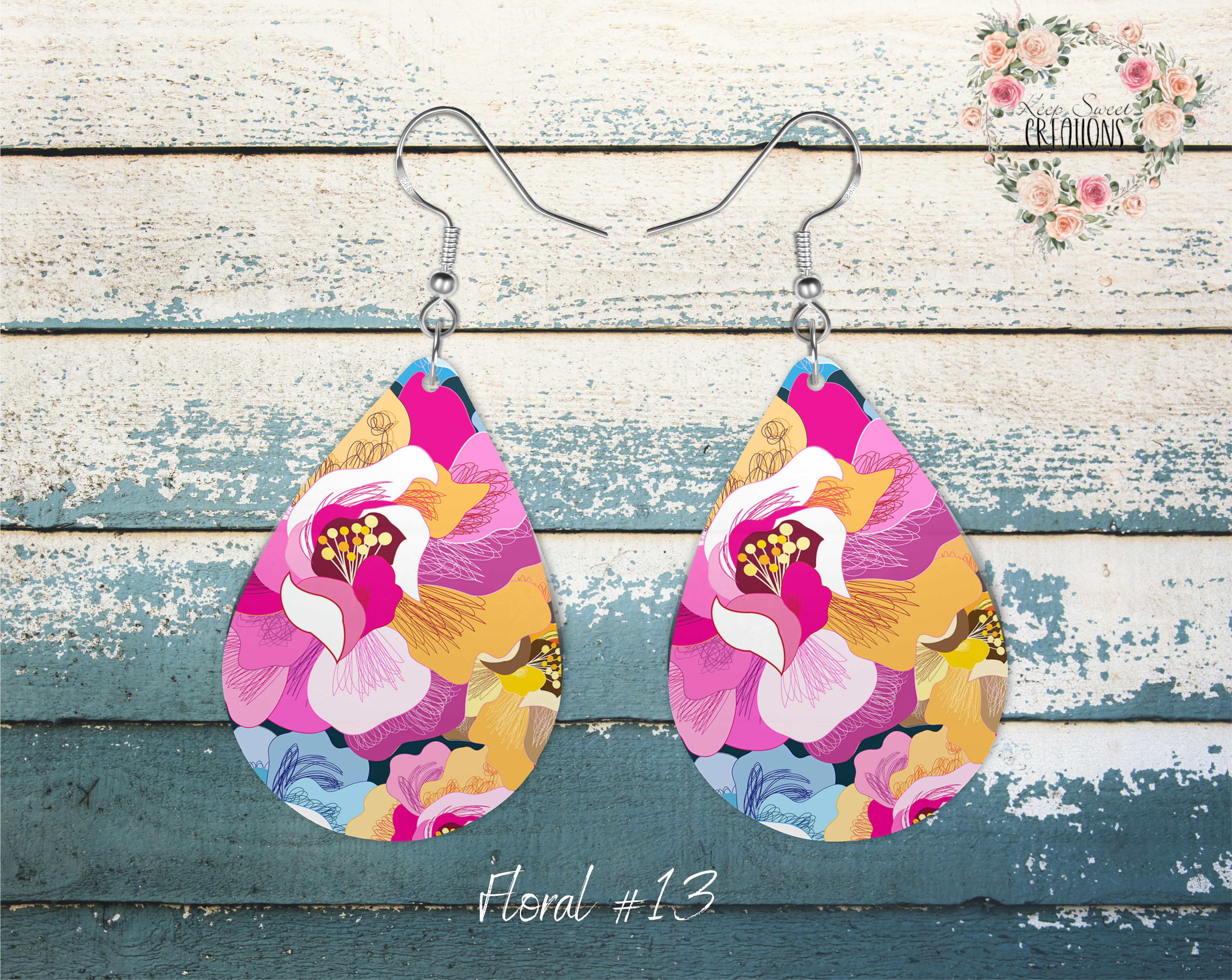 Elegant Floral Teardrop Earrings – Nature-Inspired Dangle Jewelry