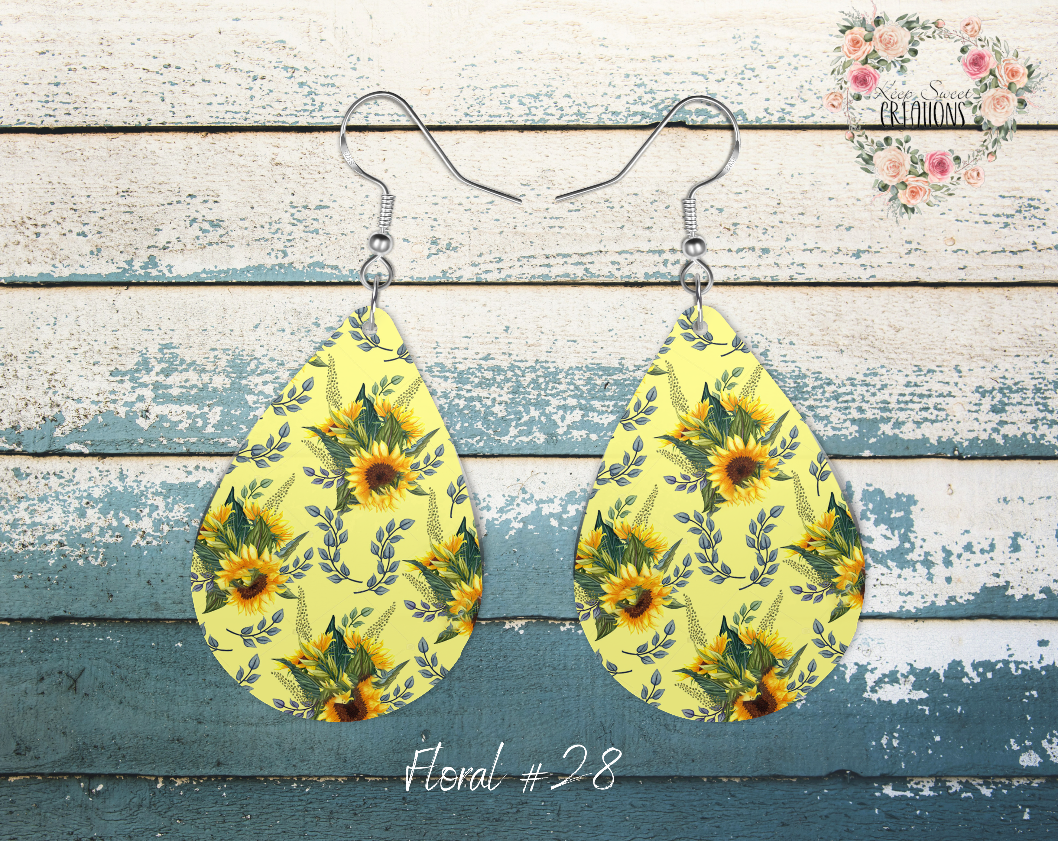 Elegant Floral Teardrop Earrings – Nature-Inspired Dangle Jewelry