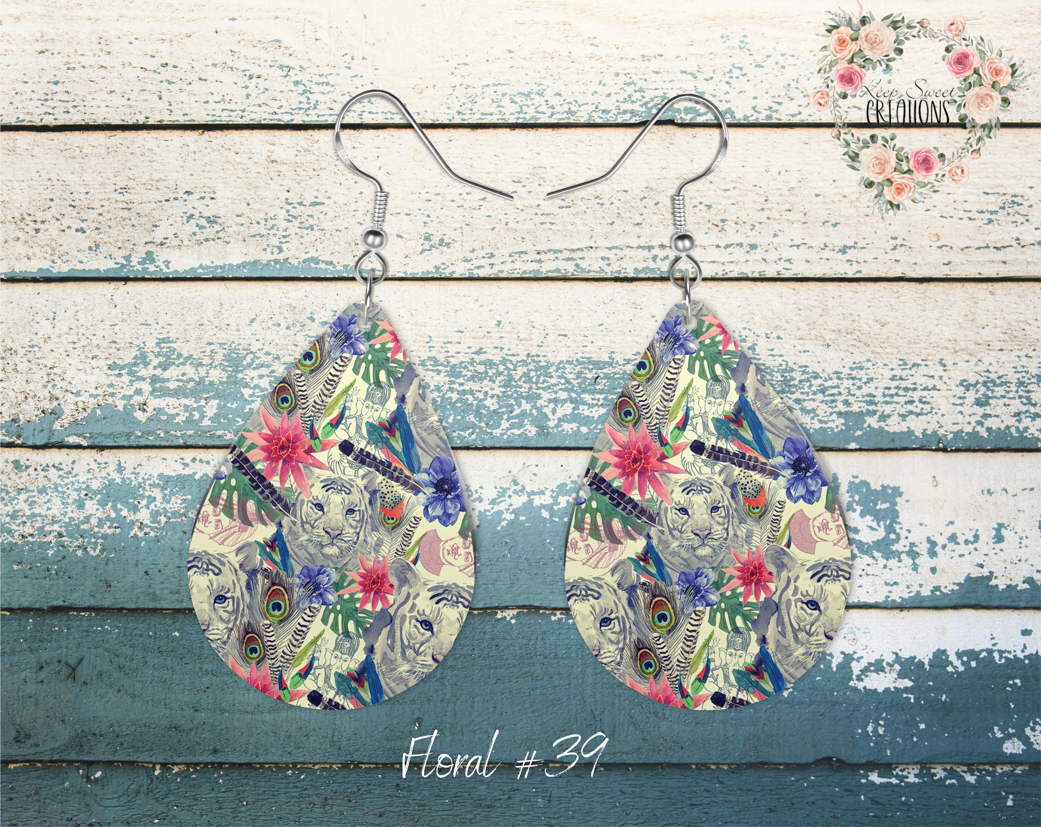 Elegant Floral Teardrop Earrings – Nature-Inspired Dangle Jewelry