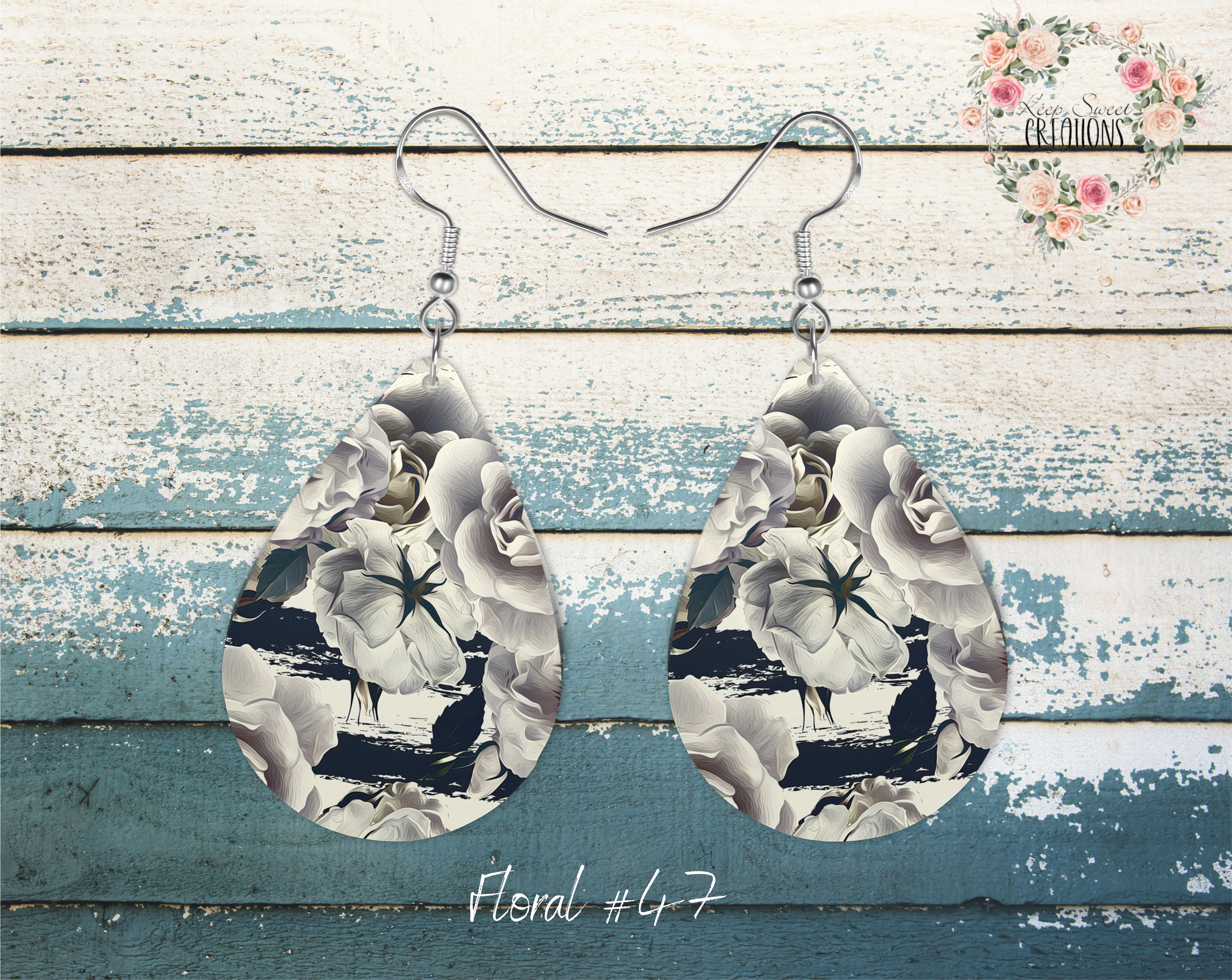 Elegant Floral Teardrop Earrings – Nature-Inspired Dangle Jewelry