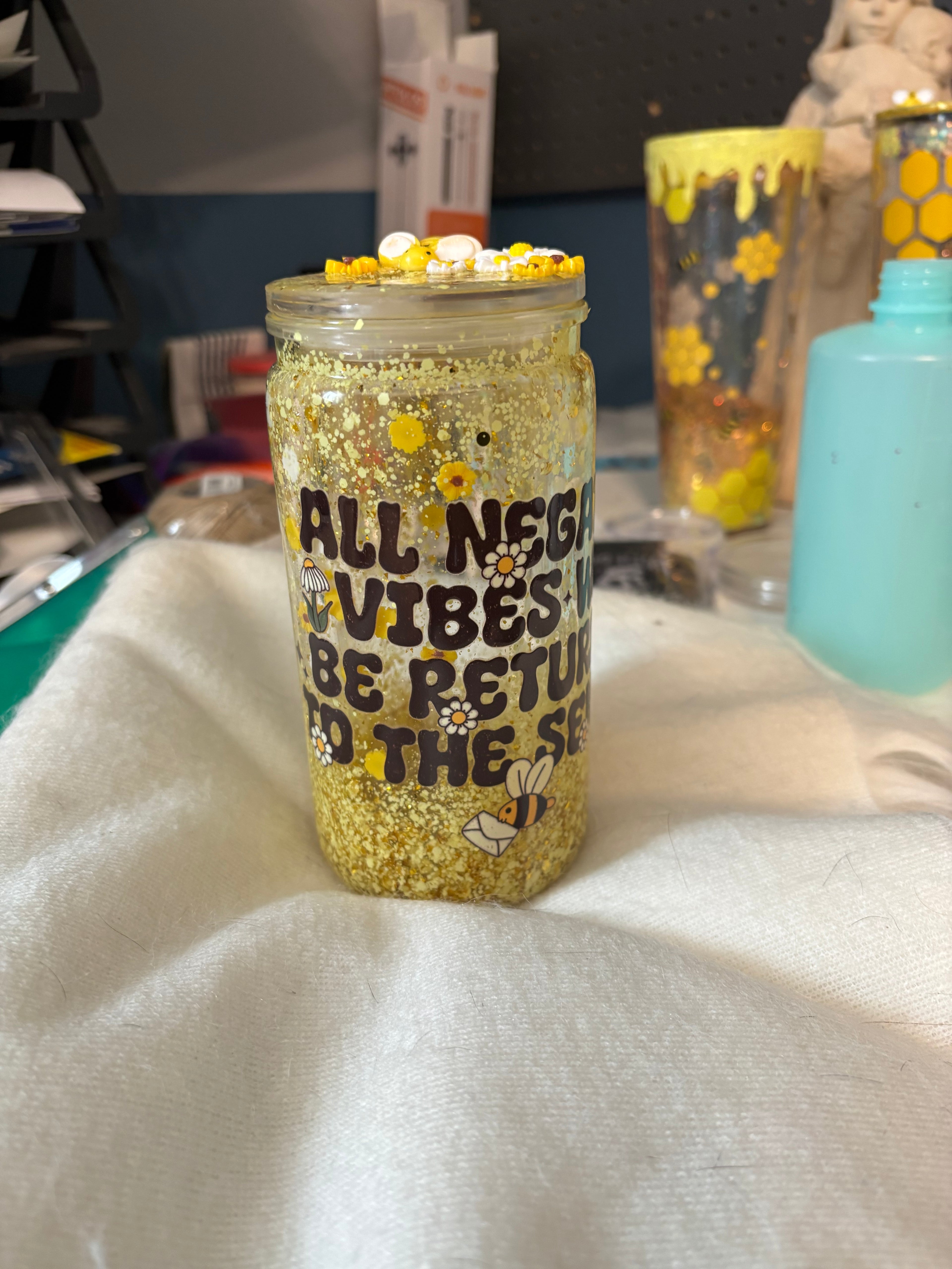 No Negative Vibes Bee Snowglobe Tumbler | Sunflower Bee Positive Vibes Cup