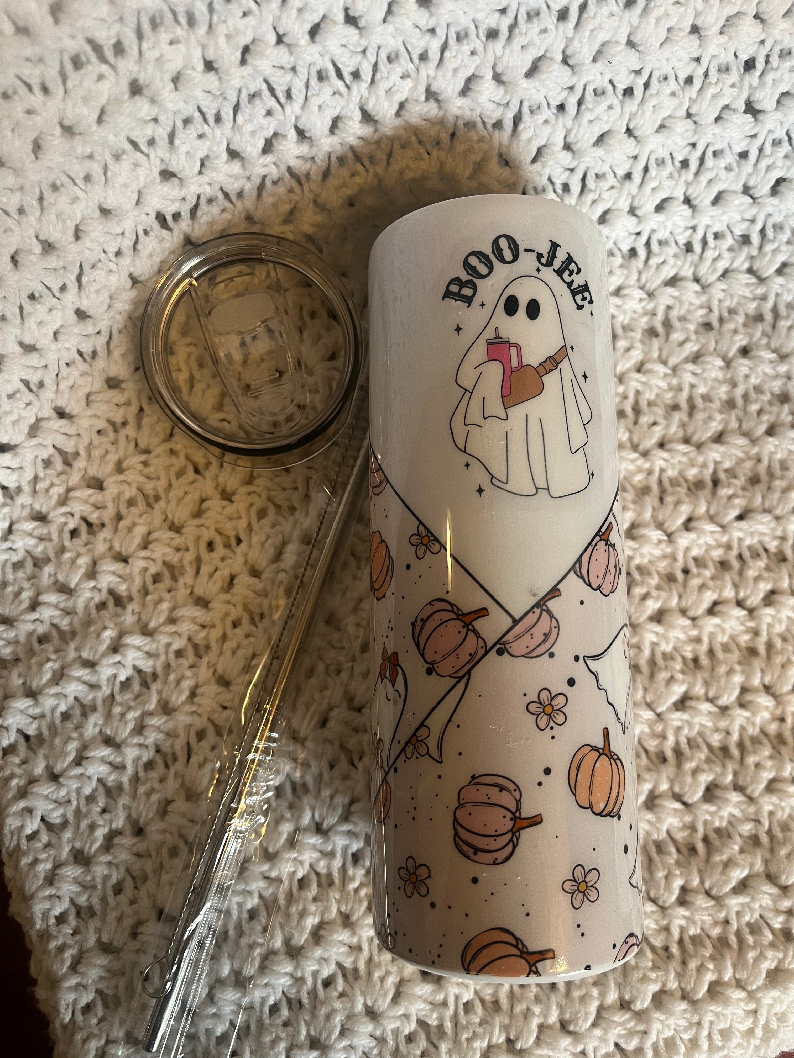 20 oz tumbler with ghost, hearts, and “Boo-Jee” text, perfect for fall or Halloween; includes lid and straw