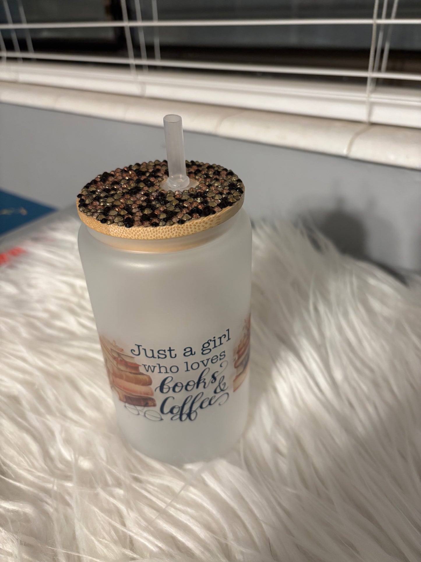 Books & Coffee Girl
