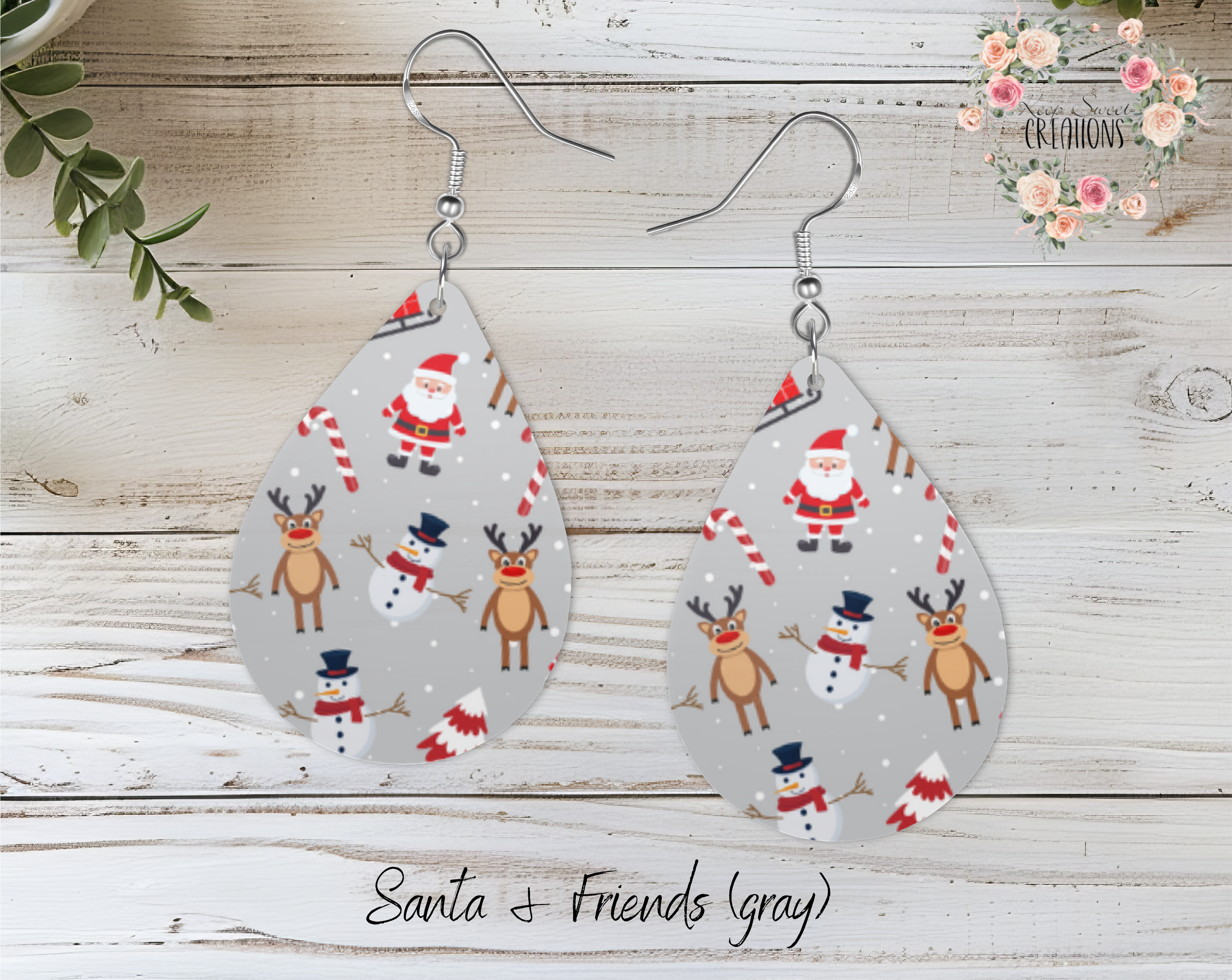 Christmas Santa Teardrop Earrings – Festive Holiday Jewelry
